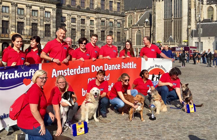 Dog Dance Battle op de Dam in Amsterdam